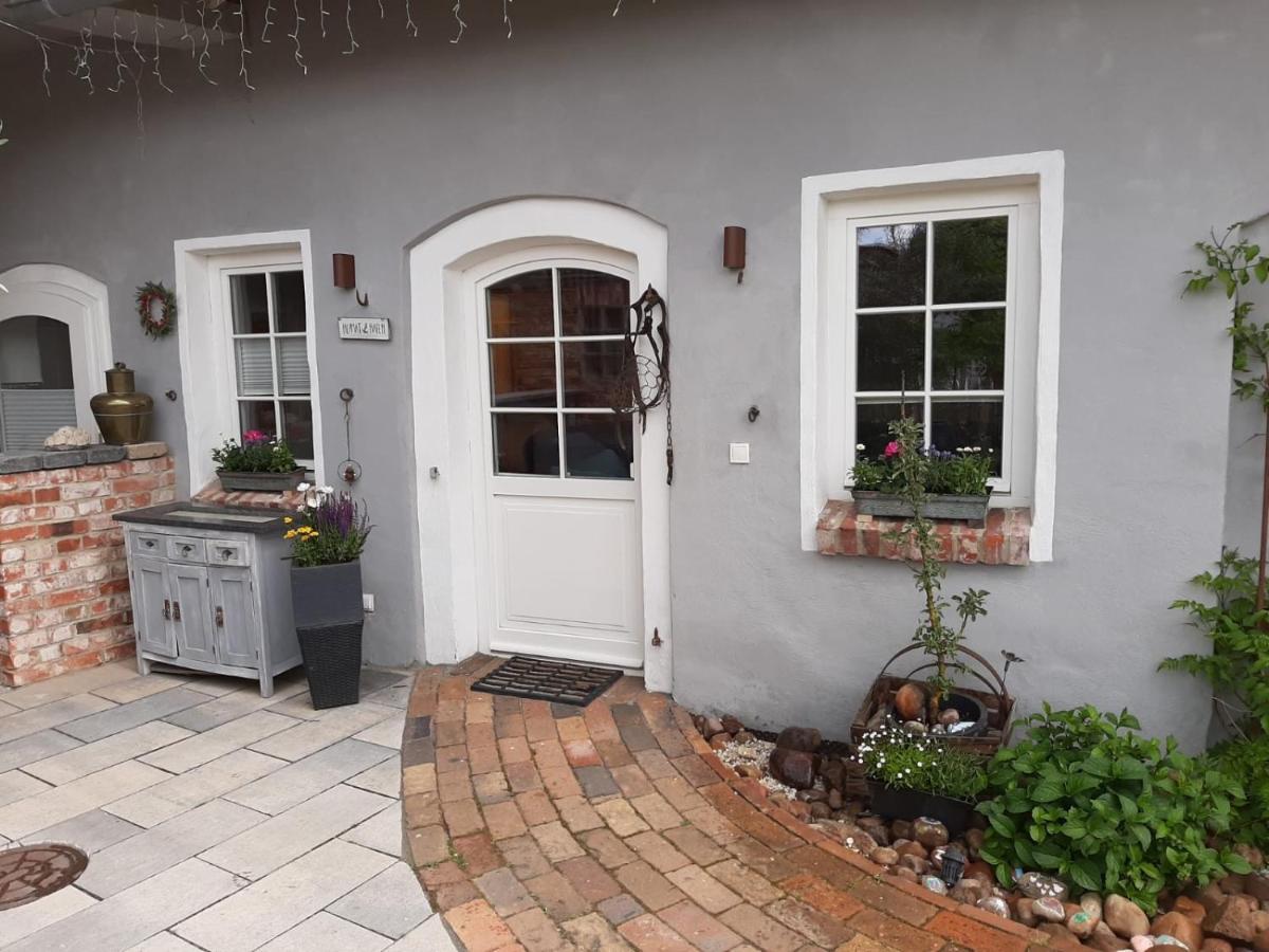 Altes Gewoelbe Mit Sauna Und Whirlpool Im Aussenbereich Elsterheide Luaran gambar